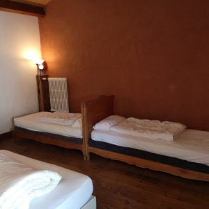 chambre studio grenat